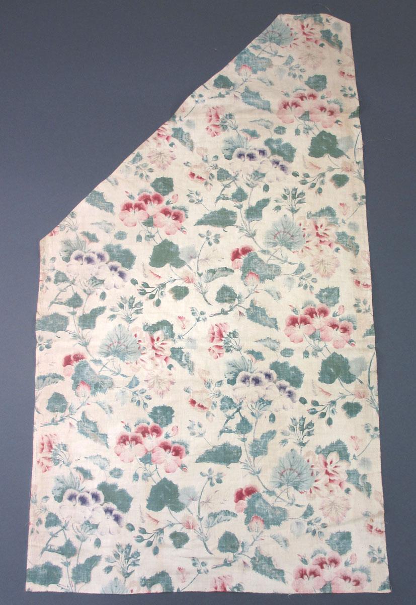 1969.3115.001 Textile, printed reverse