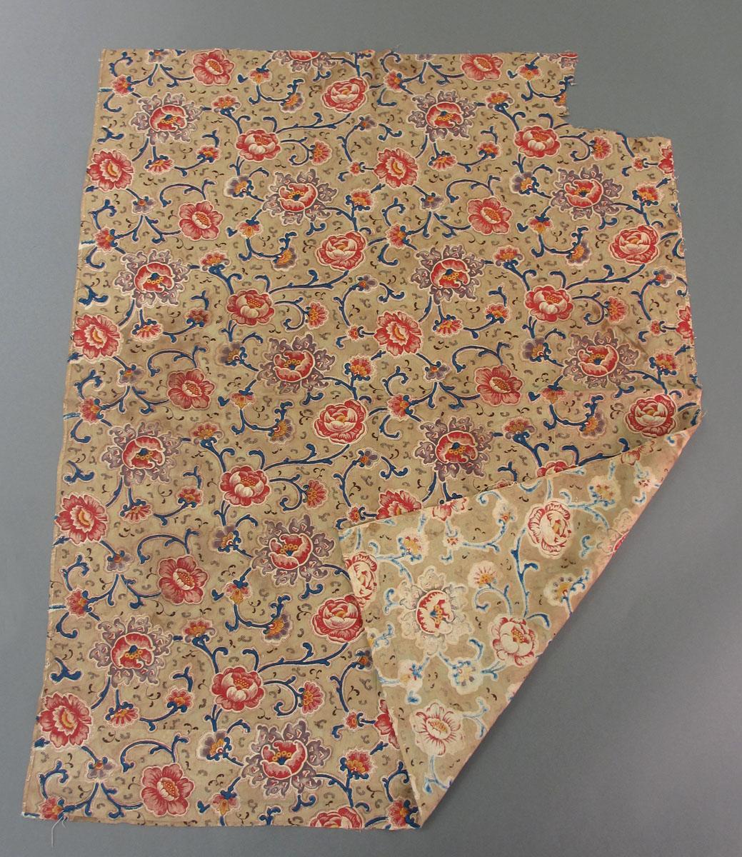 1969.3120 Textile, printed folded corner