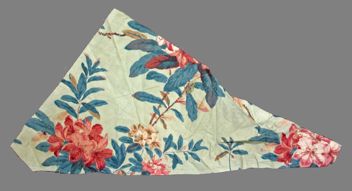 1969.3122.002 textile, printed reverse