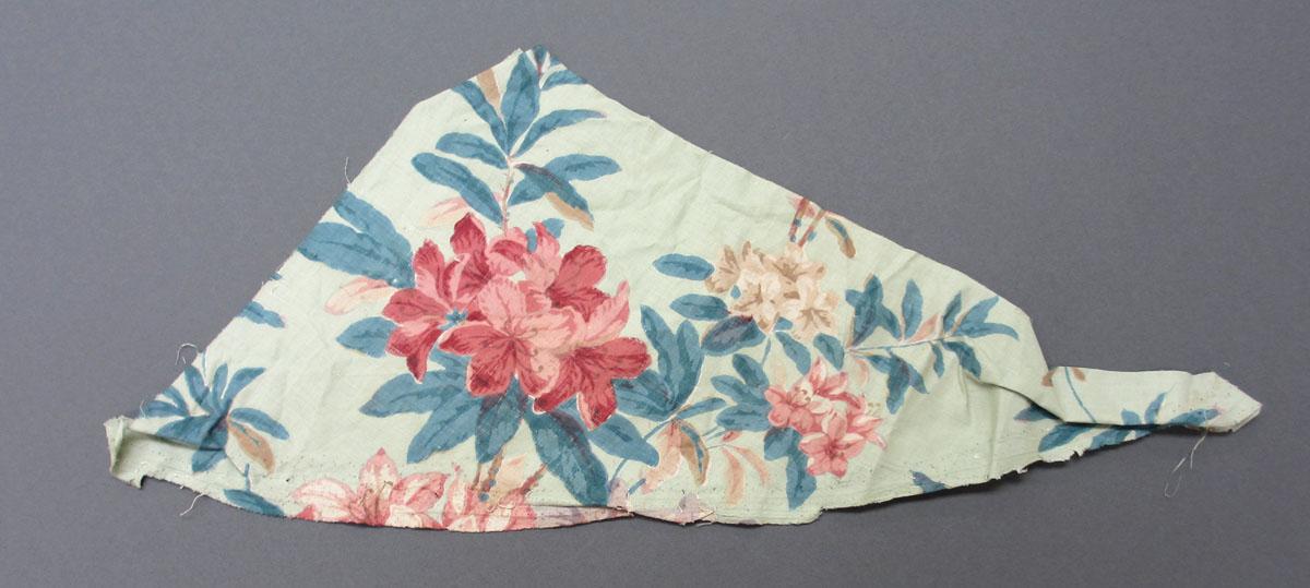 1969.3122.003 Textile, printed reverse