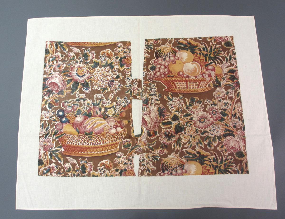1969.3128.001 Textile, printed obverse