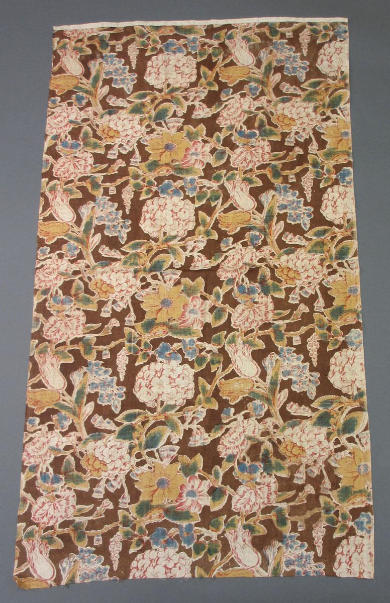 1969.3138 Textile, printed reverse