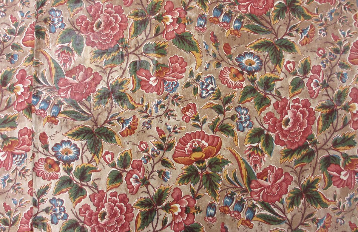 1969.3139 Textile, printed detail 1