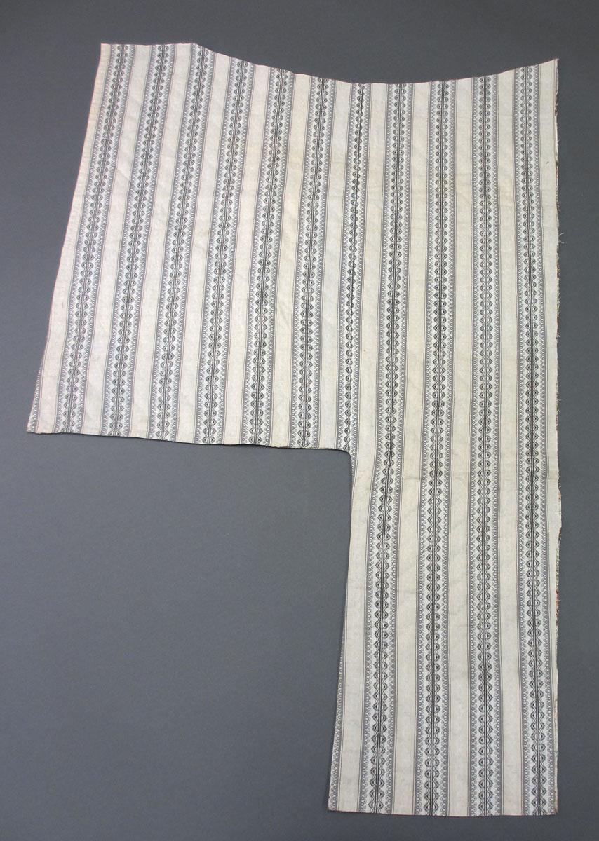 1969.3141 Textile, printed reverse