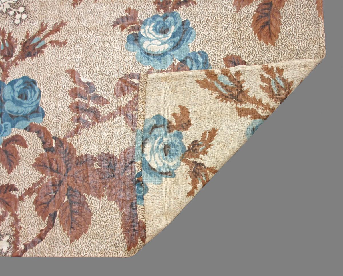 1969.3143 textile, printed folded corner