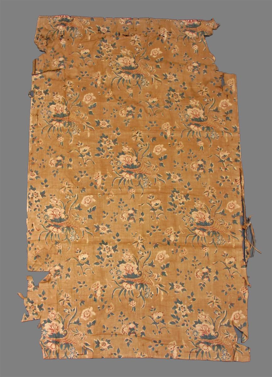 1969.3145.001 textile, printed reverse