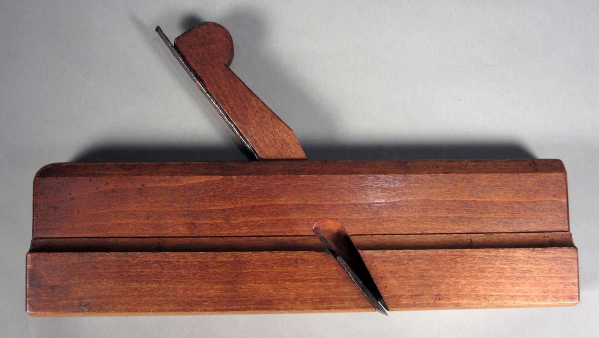 1957.0093.006 A-C Round plane, View 1