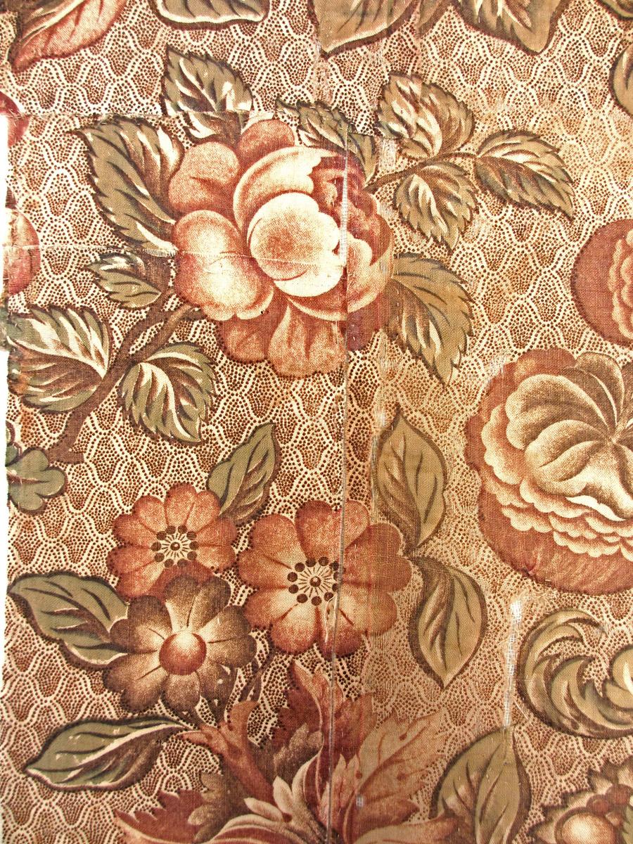 1969.3158 textile, printed detail 2