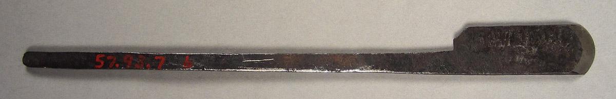 1957.0093.007 A-C, Round plane, blade