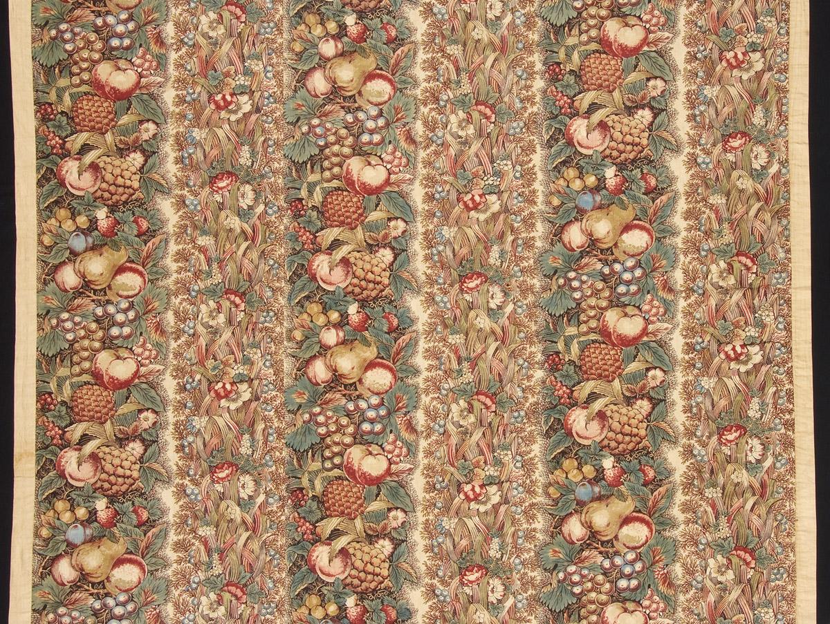 1969.3172 Bed hanging, detail 1