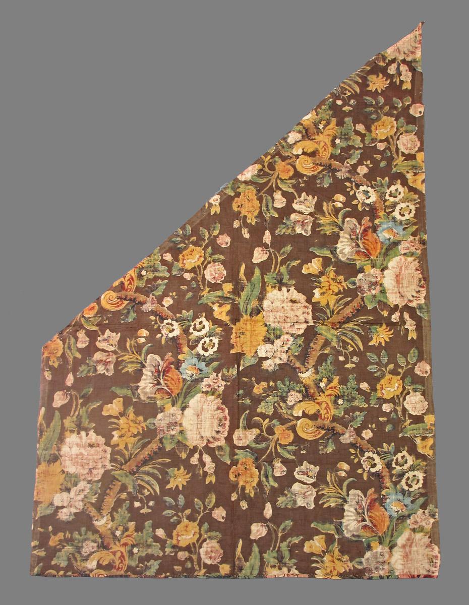 1969.3183 textile, printed reverse
