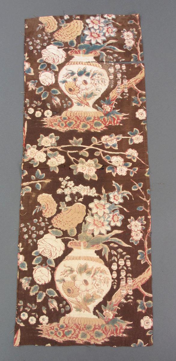 1969.3189.001 Textile, printed reverse
