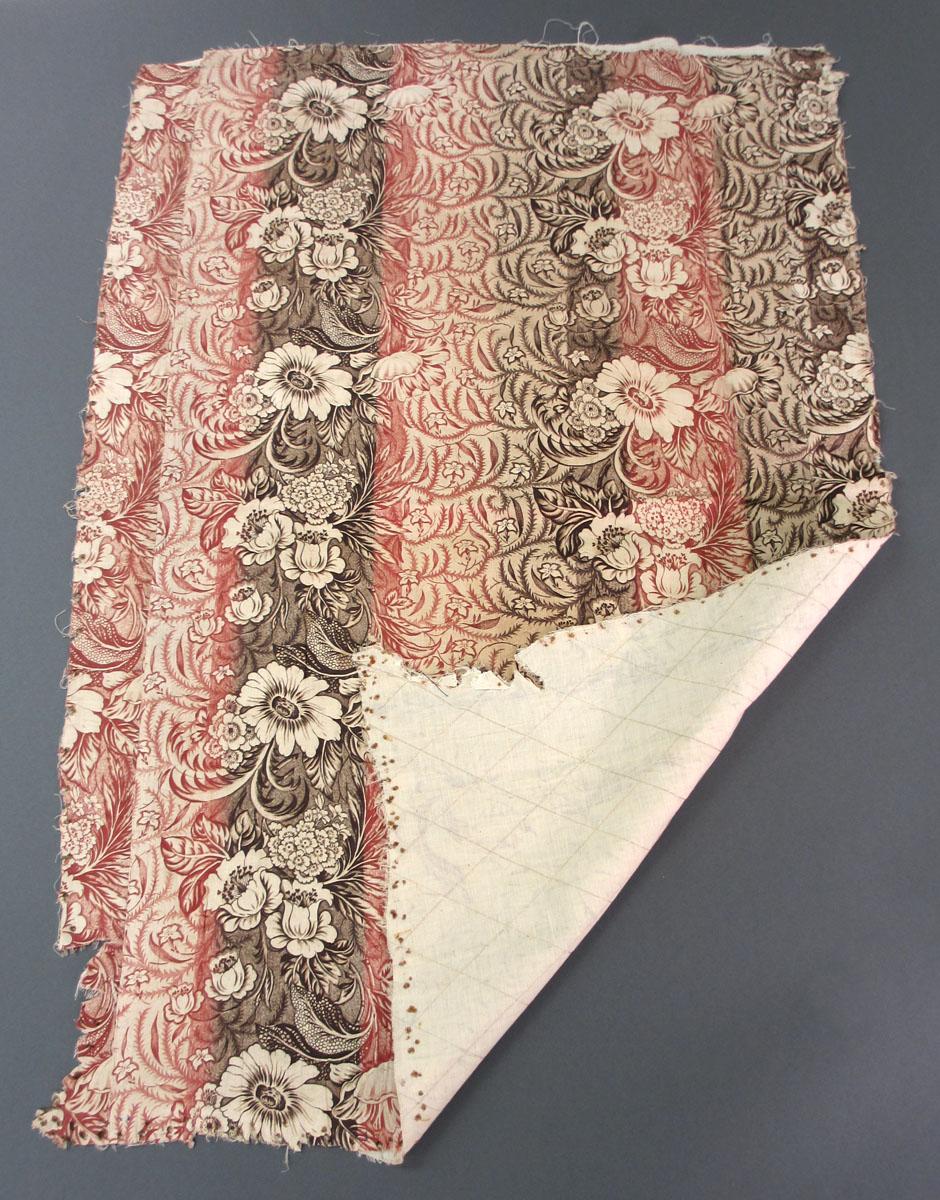 1969.3191.002 Textile, printed folded corner