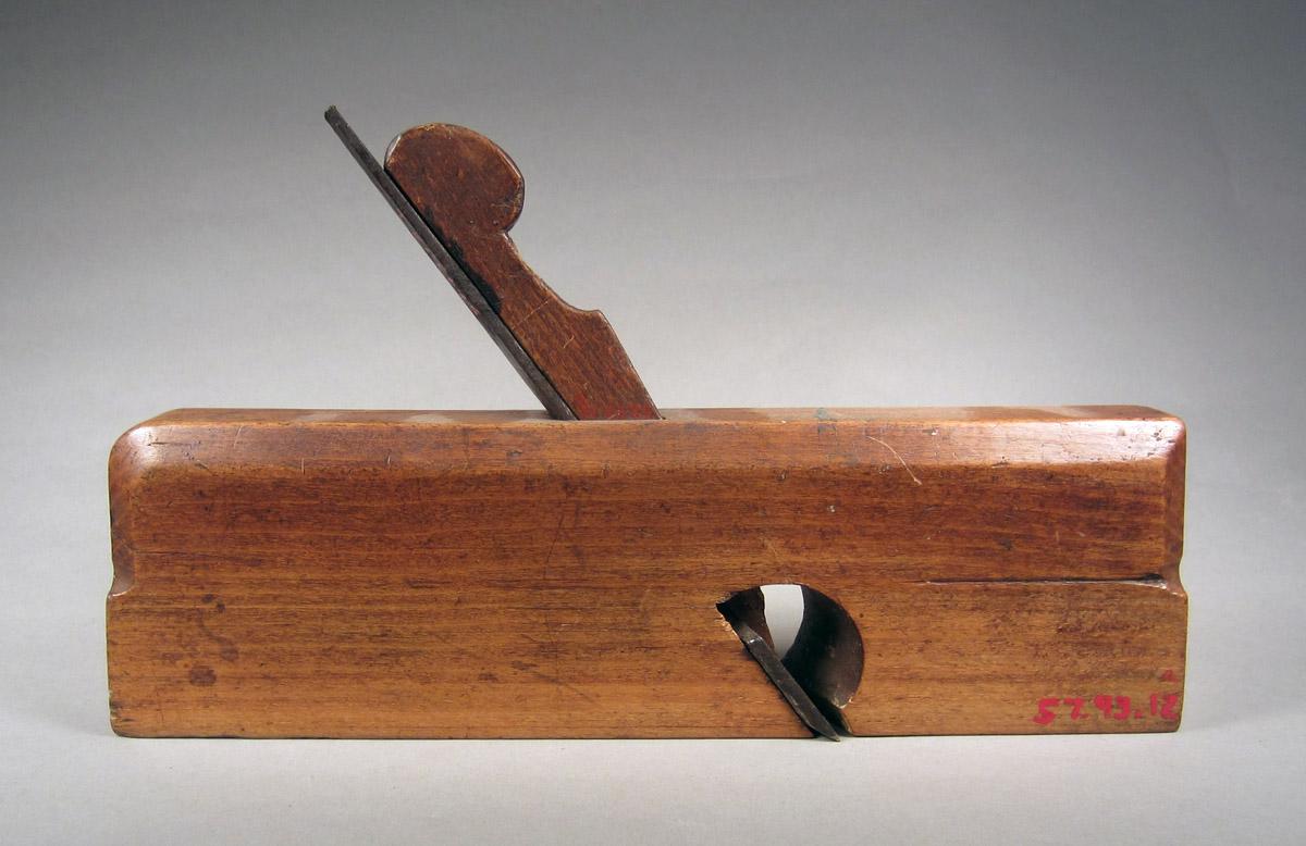 1957.0093.012 A-C Rabbet plane, View 2