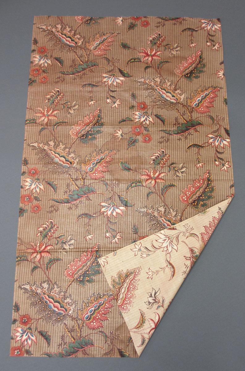 1969.3203 Textile, printed folded corner