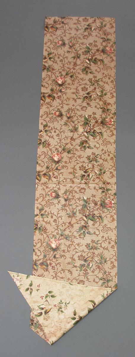 1969.3204 Textile, printed partial folded corner