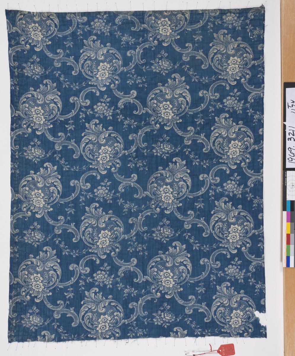 1969.3211 Textile, printed, view 1
