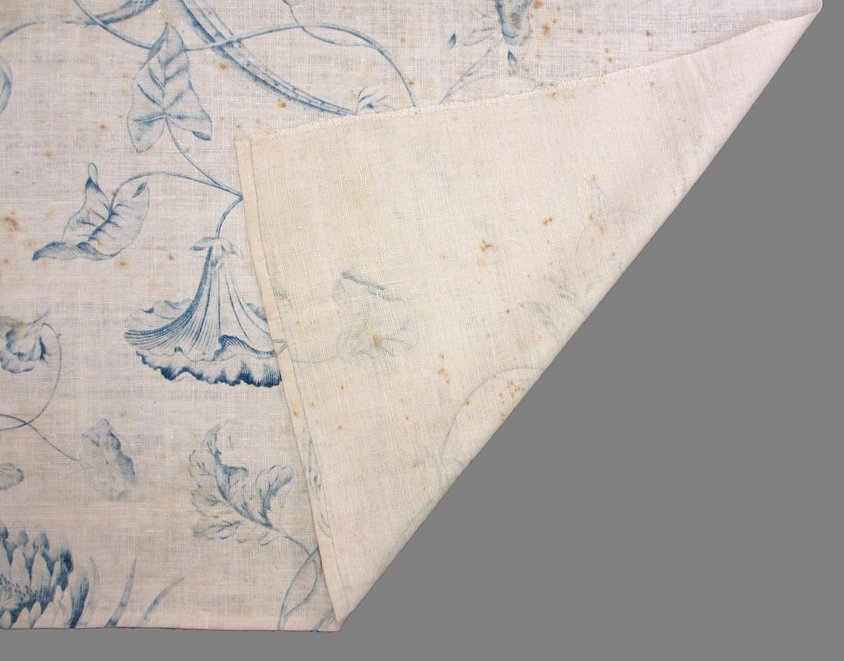 1969.3235 textile, printed folded corner