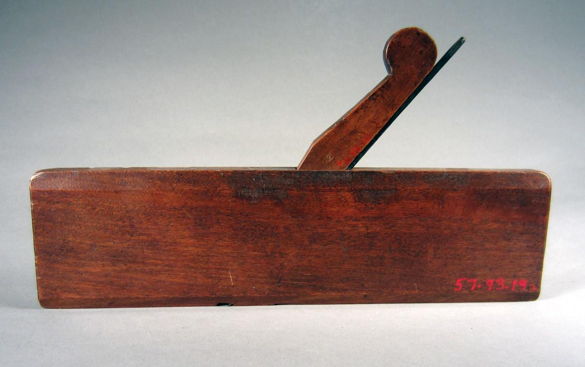 1957.0093.019 A-C Hollow plane, View 2
