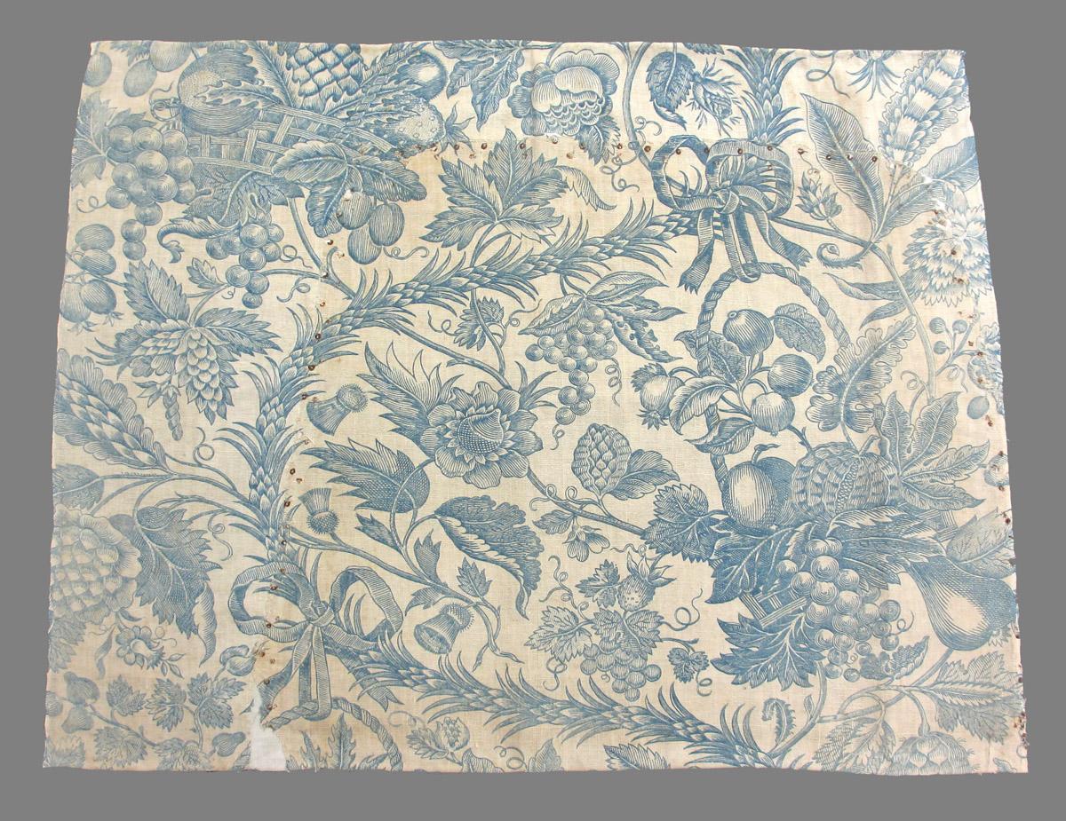1969.3239 Textile, printed, obverse