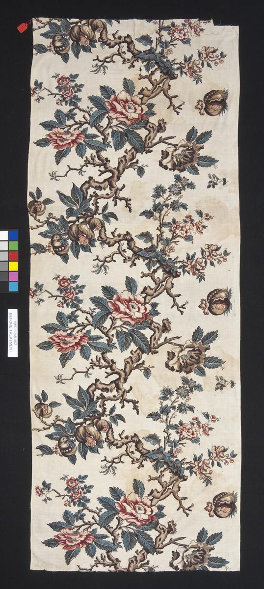 1969.3248.002 Textile, printed, before conservation treatment