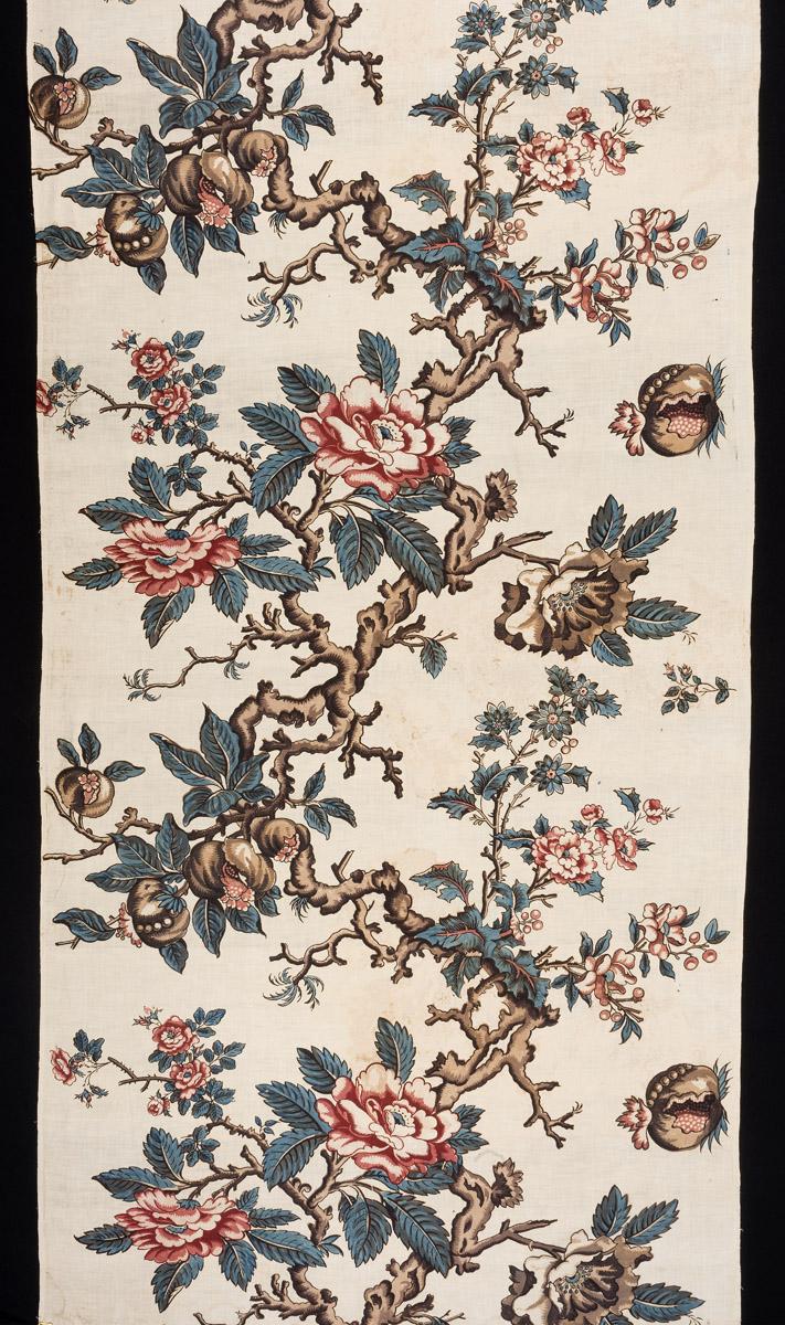 1969.3248.002 Textile, printed, detail, Book image C105
