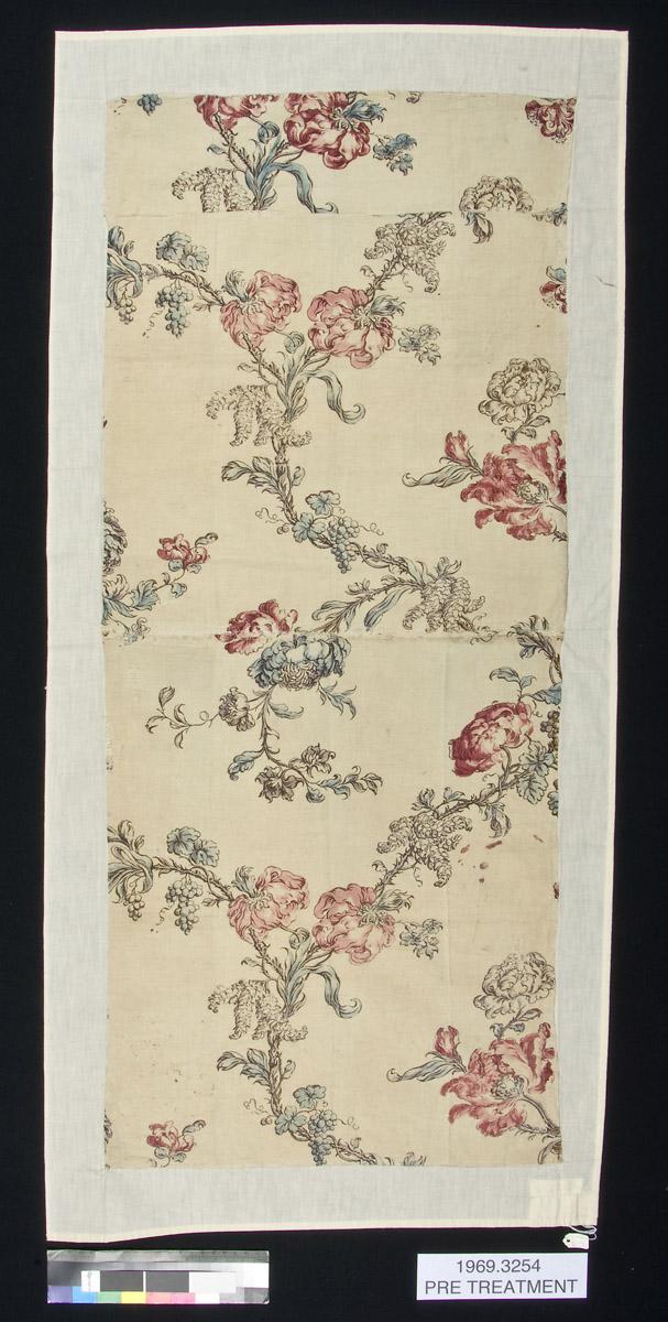 1959.3254 Textile, printed, view 2, before conservation treatment