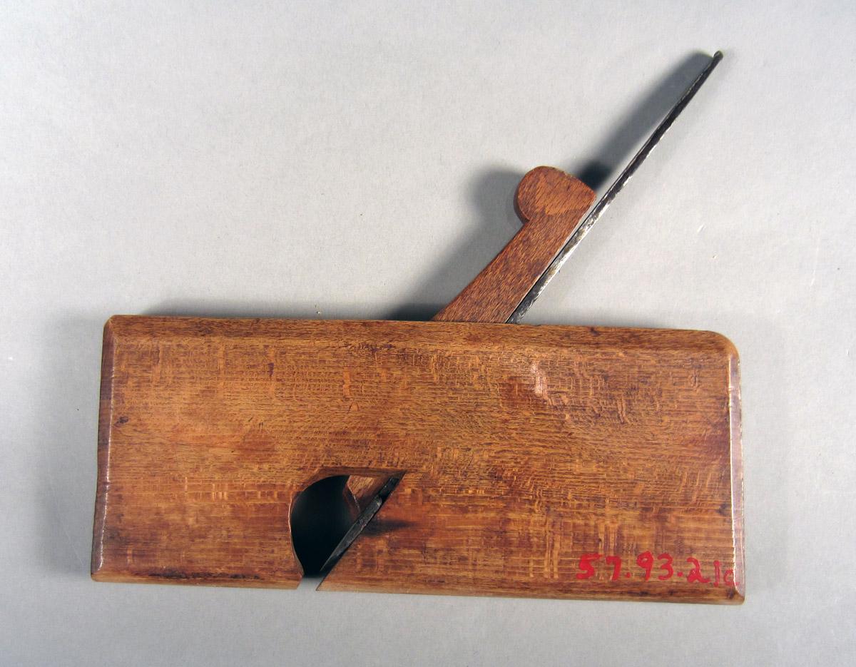 1957.0093.021 A-C Round plane, View 2