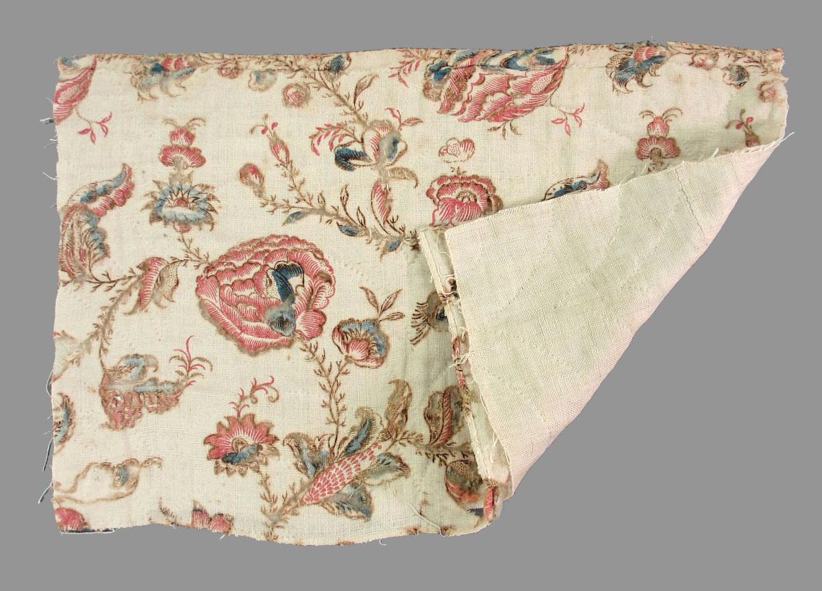 1969.3259 textile, printed folded corner