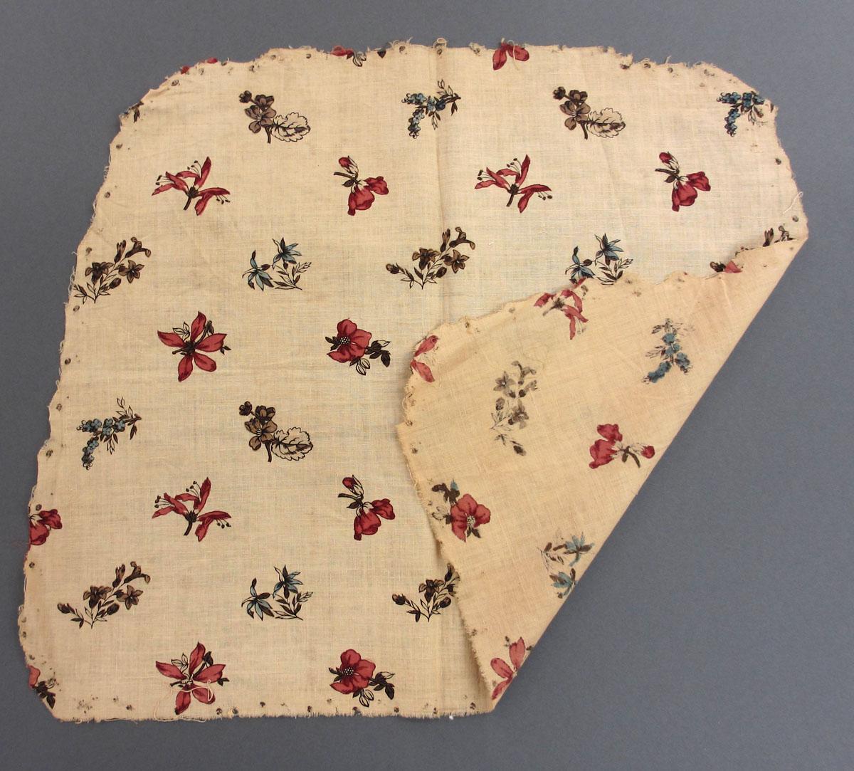 1969.3260.002 Textile, printed folded corner