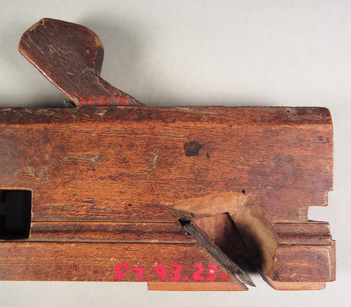 1957.0093.023 A-C, Molding plane, throat detail