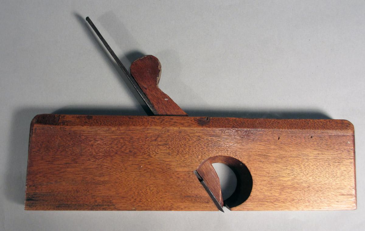 1957.0093.024 A-C Rabbet plane, View 2