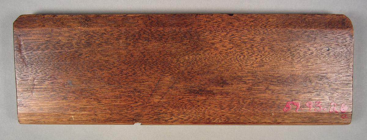 1957.0093.026 A-C, Round plane, stock side 2