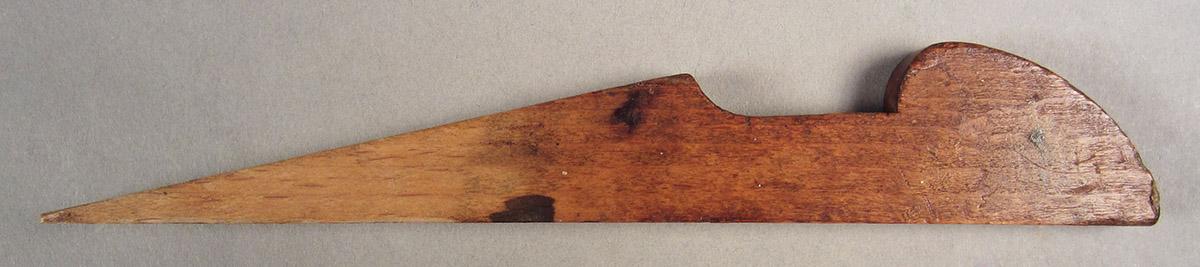 1957.0093.028 A-E, Rabbet plane, wedge side 1