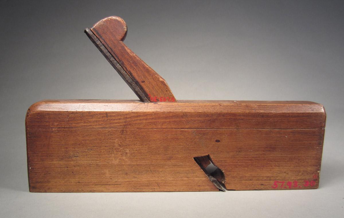1957.0093.030 A-C Rabbet plane, View 1