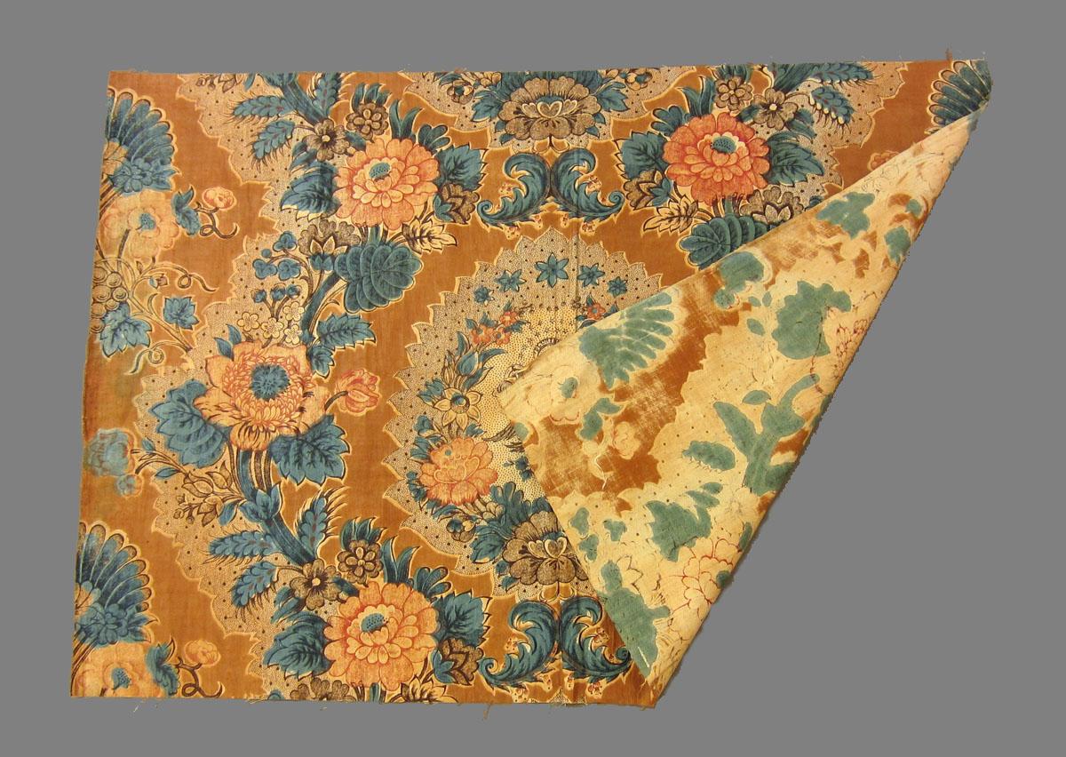 1969.3323 Textile, printed folded corner
