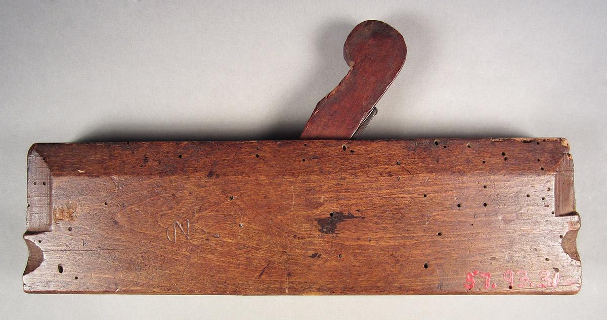 1957.0093.031 A-C, Double bead plane, overall side 2