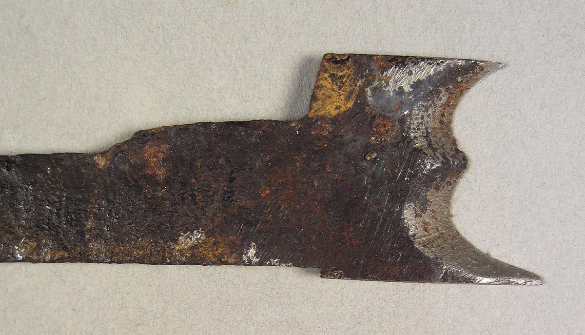 1957.0093.031 A-C, Double bead plane, blade edge