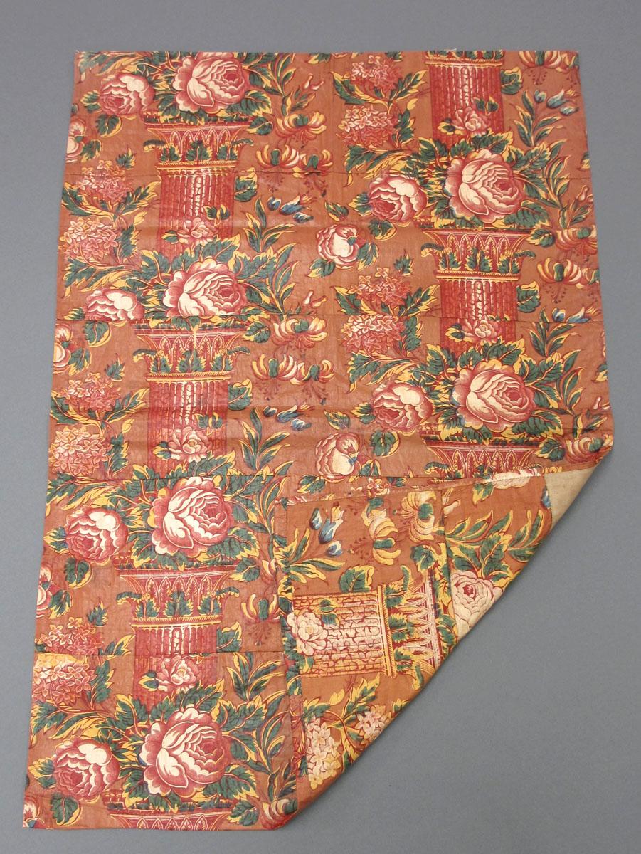 1969.3338.001 textile, printed folded corner