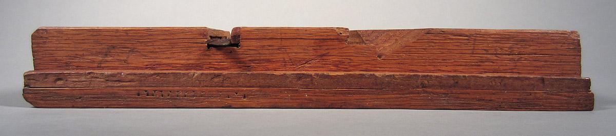1957.0093.034 A-C Molding plane, sole