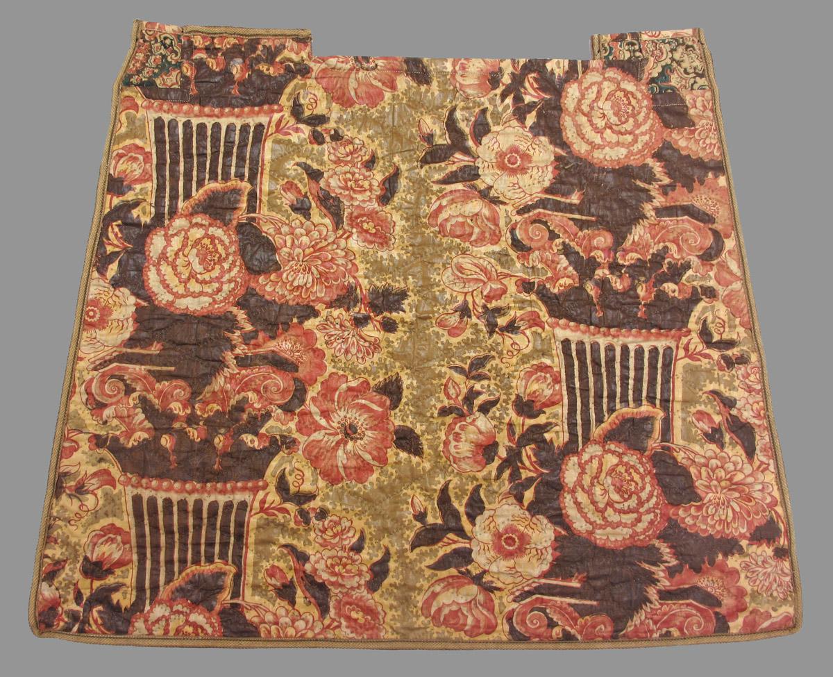 1969.3352 textile, printed obverse