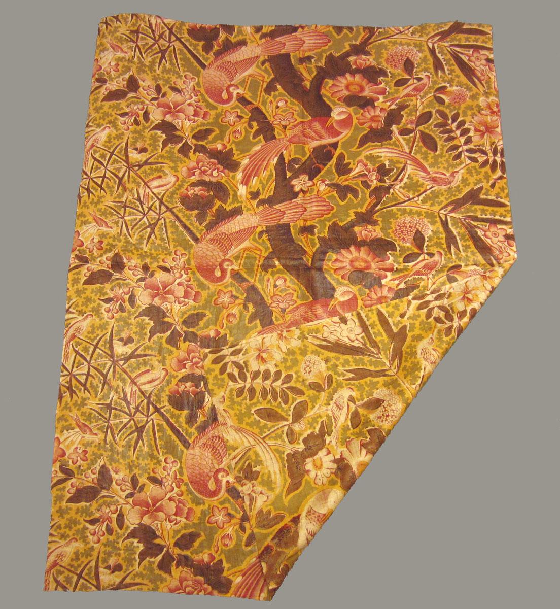 1969.3360 Textile, printed partial folded corner