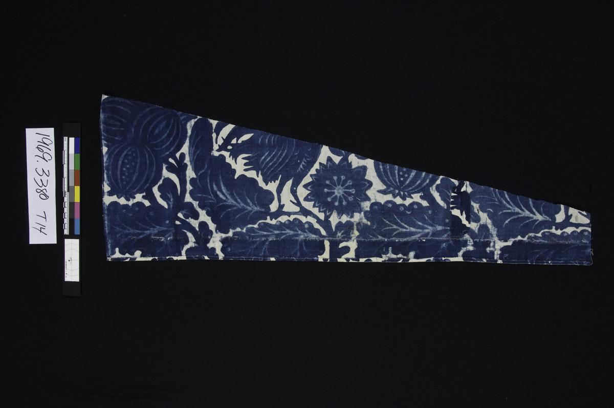 1969.3380 Textile fragment, printed