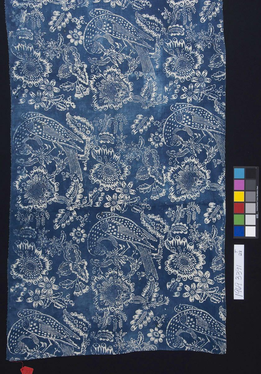 1969.3391 Textile, printed, detail 1