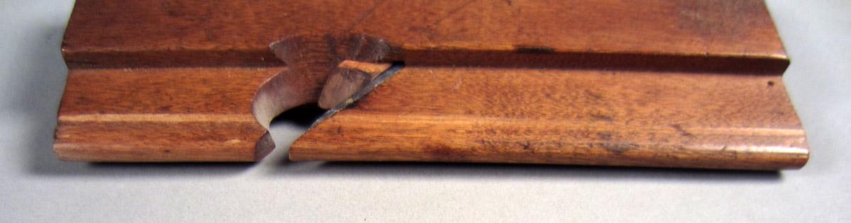 1957.0093.041 A Round plane, Sole