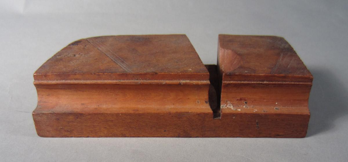 1957.0093.045 Hollow plane stock, View 2