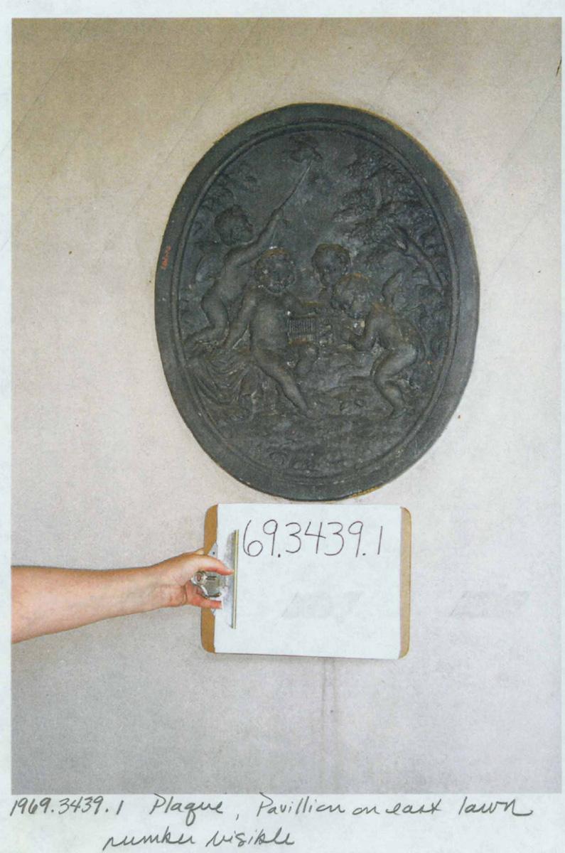 1969.3439.001 Plaque