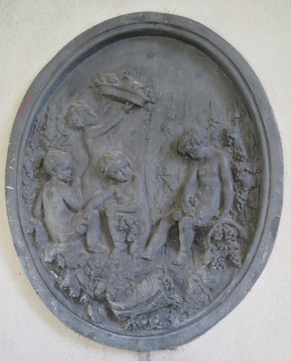 1969.3439.003 plaque front view