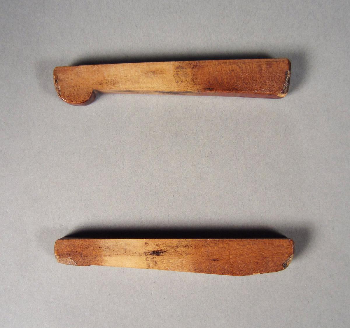 1957.0093.048 A-F Tongue plane, fence wedges side 1