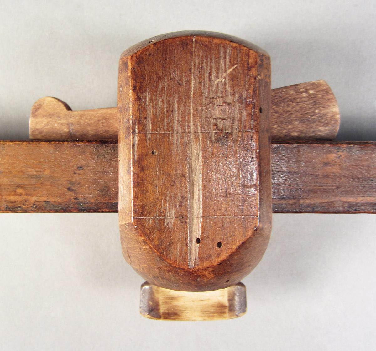 1957.0093.049 A-H, Compass, piece C